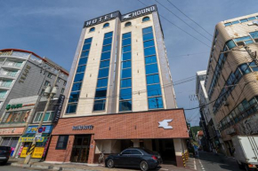 Tongyeong Hound Hotel
